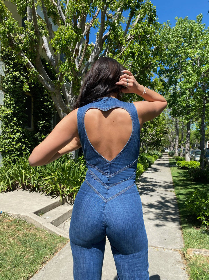 Nyressa - Heart-Shaped Back Zipper Jumpsuit